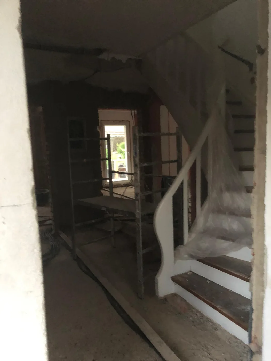 Komplettsanierung – Friedberg – Foto 1 – LanciuBau